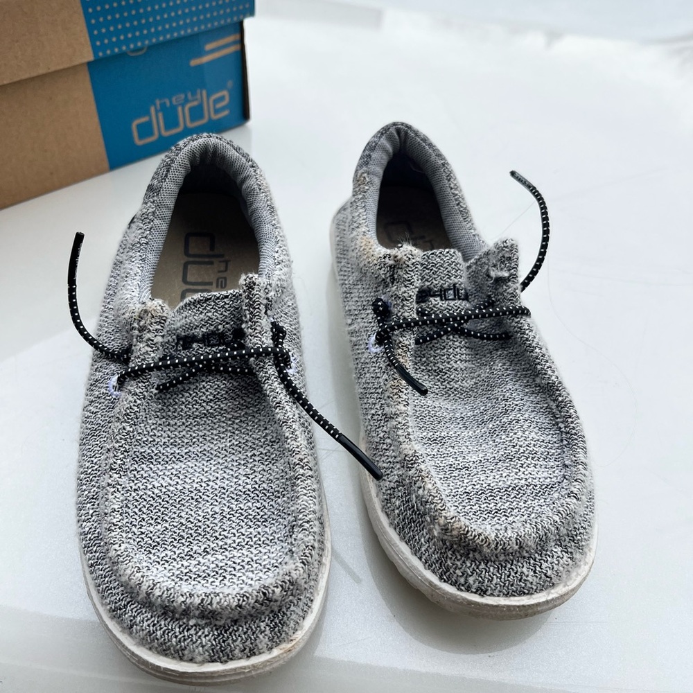 Hey Dude Wally slip on kids